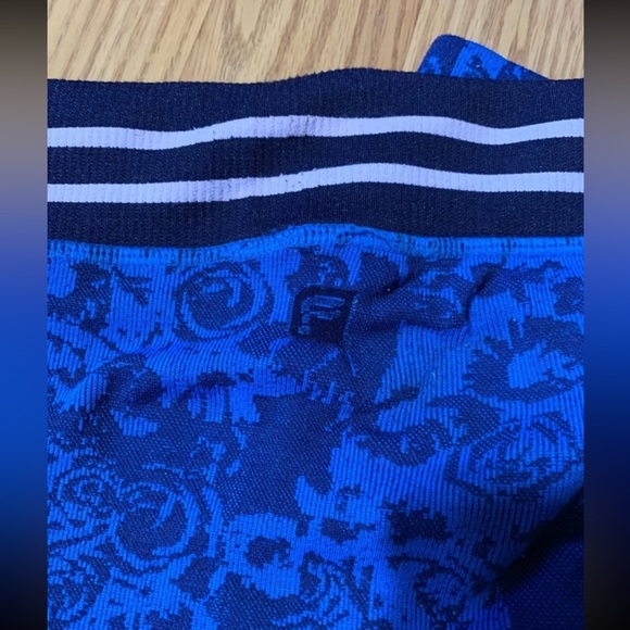 Fabletics Seamless “Sebastian” Blue Floral Jacquard Leggings - Picture 4 of 4